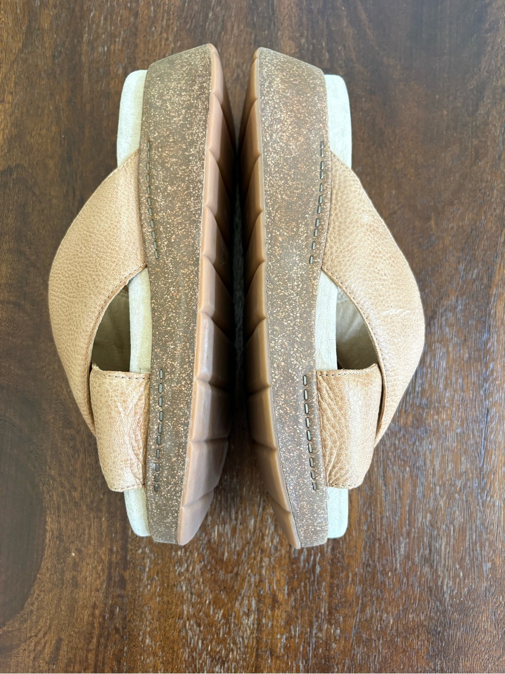 Dansko Women EU 41 Bridget Distressed Honey Leather Platform Slides Sandal Shoes - Picture 7 of 8